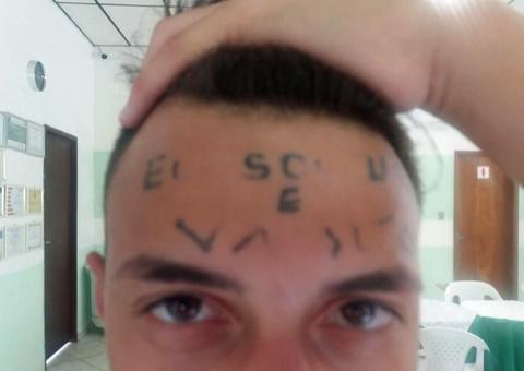 Após 16 meses, tatuado na testa deixa tratamento e tem recaída no uso de drogas