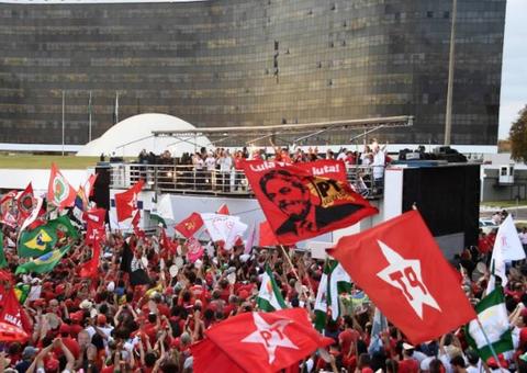 Mesmo perdendo 15 milhões de eleitores PT segue como o mais votado