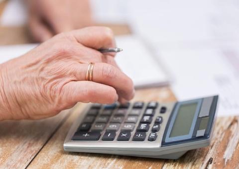  Governo do Amazonas prepara projeto de lei para que servidores estaduais se aposentem sem perdas salariais