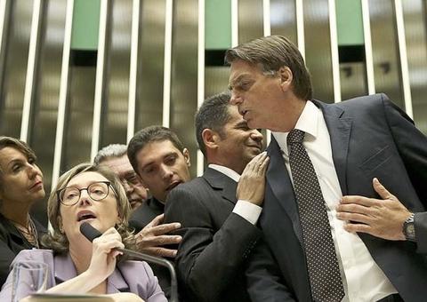 Haddad divulga vídeo de Bolsonaro com falas racistas, machistas, homofóbicas e corruptas