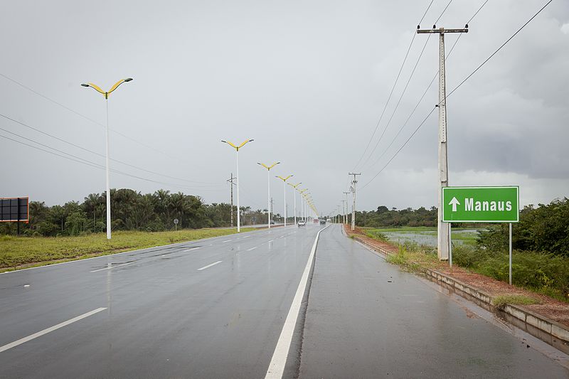 Com tiro na cabeça, corpo de homem é encontrado em ramal no Amazonas