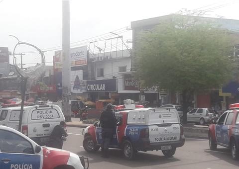Mais de 10 pessoas são mantidas reféns durante assalto em loteria de Manaus
