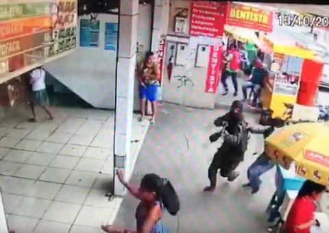 Vídeo mostra terror dentro de loteria durante assalto em Manaus