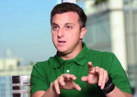 Luciano Huck diz que Bolsonaro possui ideias ‘retrógradas’ e ‘preconceituosas’