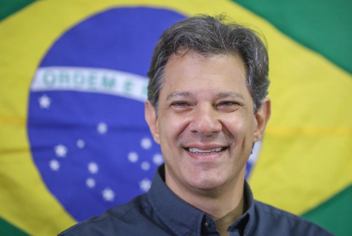 TSE determina remoção de notícias falsas contra Haddad e Manuela no Facebook