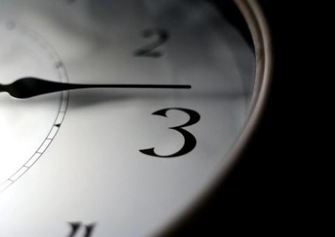 Governo decide manter início do horário de verão no dia 4 de novembro