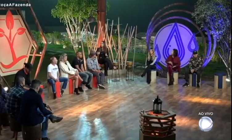 A Fazenda 10: Após votação polêmica, formação da Roça é definida 