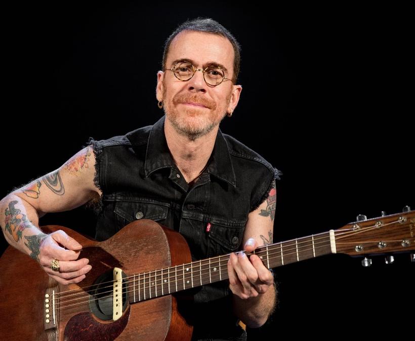 Nando Reis apresenta show acústico em Manaus na próxima terça