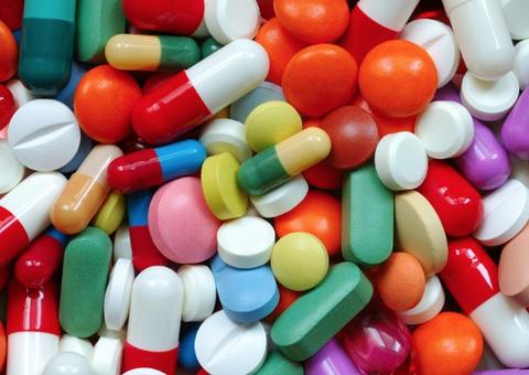 Uso excessivo de analgésicos pode piorar a dor de cabeça, alerta especialista 