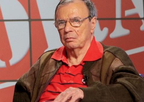Radialista Gil Gomes morre aos 78 anos
