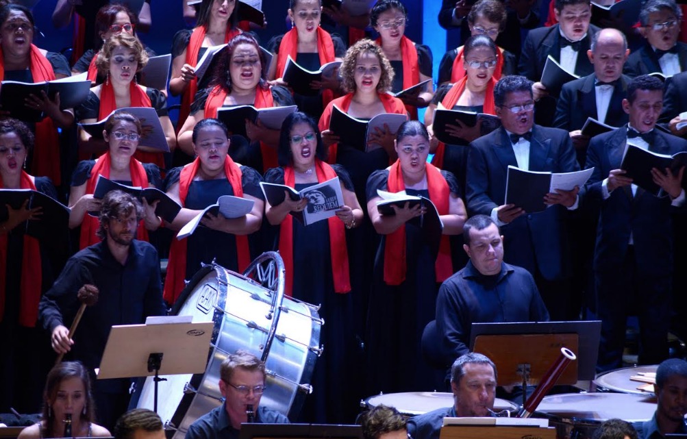 Coral do Amazonas canta a ‘Música Sacra do Mundo’, no Teatro Amazonas