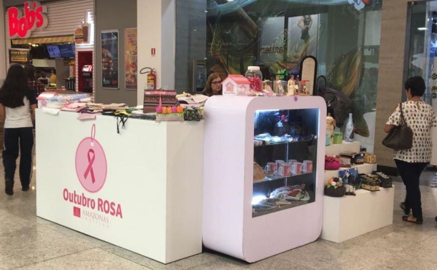Lar das Marias inaugura stand para venda de artesanato e doação de cabelos
