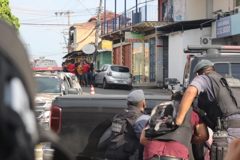Assaltante que se entregou durante roubo a loteria era foragido da justiça, revela TJAM 
