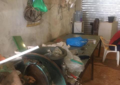 Empresa de temperos é interditada por irregularidades e pode pagar multa de R$ 40 mil