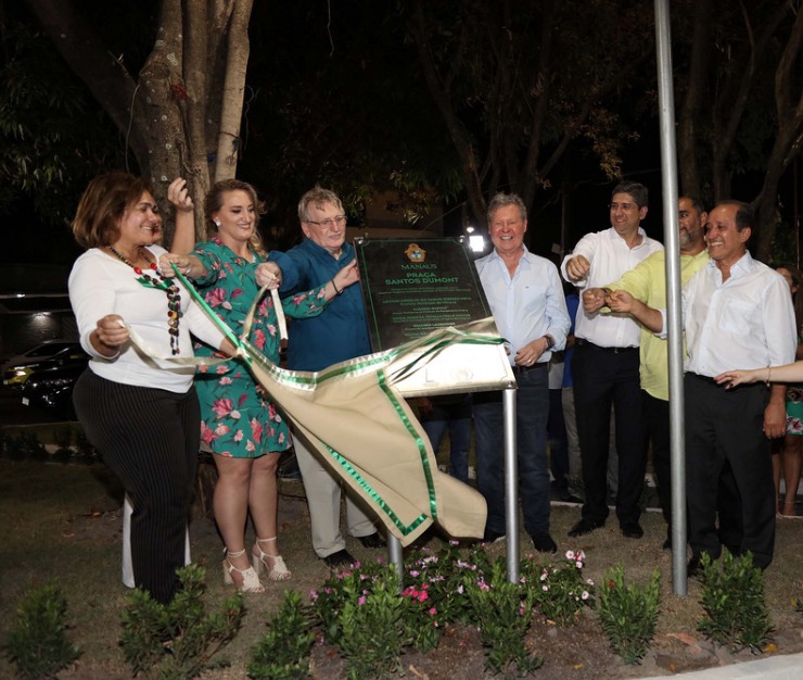 Prefeitura entrega praça Santos Dumont revitalizada 