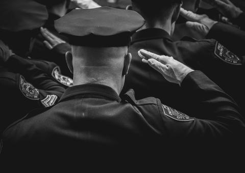 PM tenta desarmar bandido durante  assalto e acaba morto a tiros