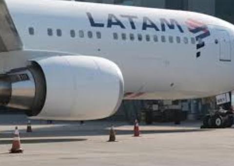 Homem passa mal em voo e avião faz pouso de emergência em Manaus