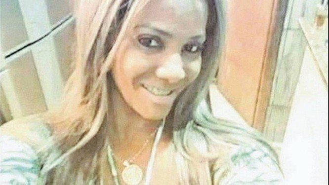 Vítima diz que 'Dani Sereia' injetava silicone de carro em clientes durante procedimento estético