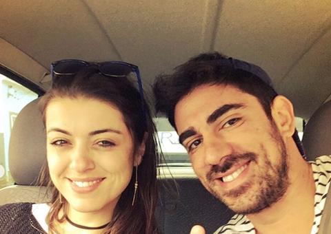 Marcelo Adnet é flagrado comprando alianças e deve oficializar união com estudante