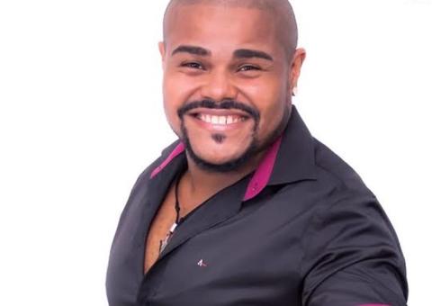 Coronel agita a noite de sexta com muito samba e pagode 