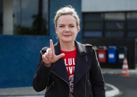 Em reunião no TSE, PT pede pressa em ações que denunciam fake news