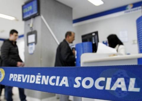 Bônus prometido para servidores do INSS agilizarem análise de benefícios não sai em 2018