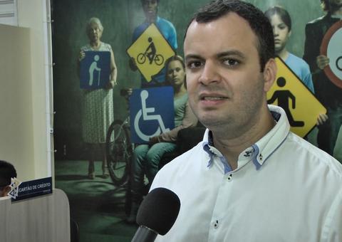 Detran implanta biometria nas aulas de legislação das autoescolas de Manaus 