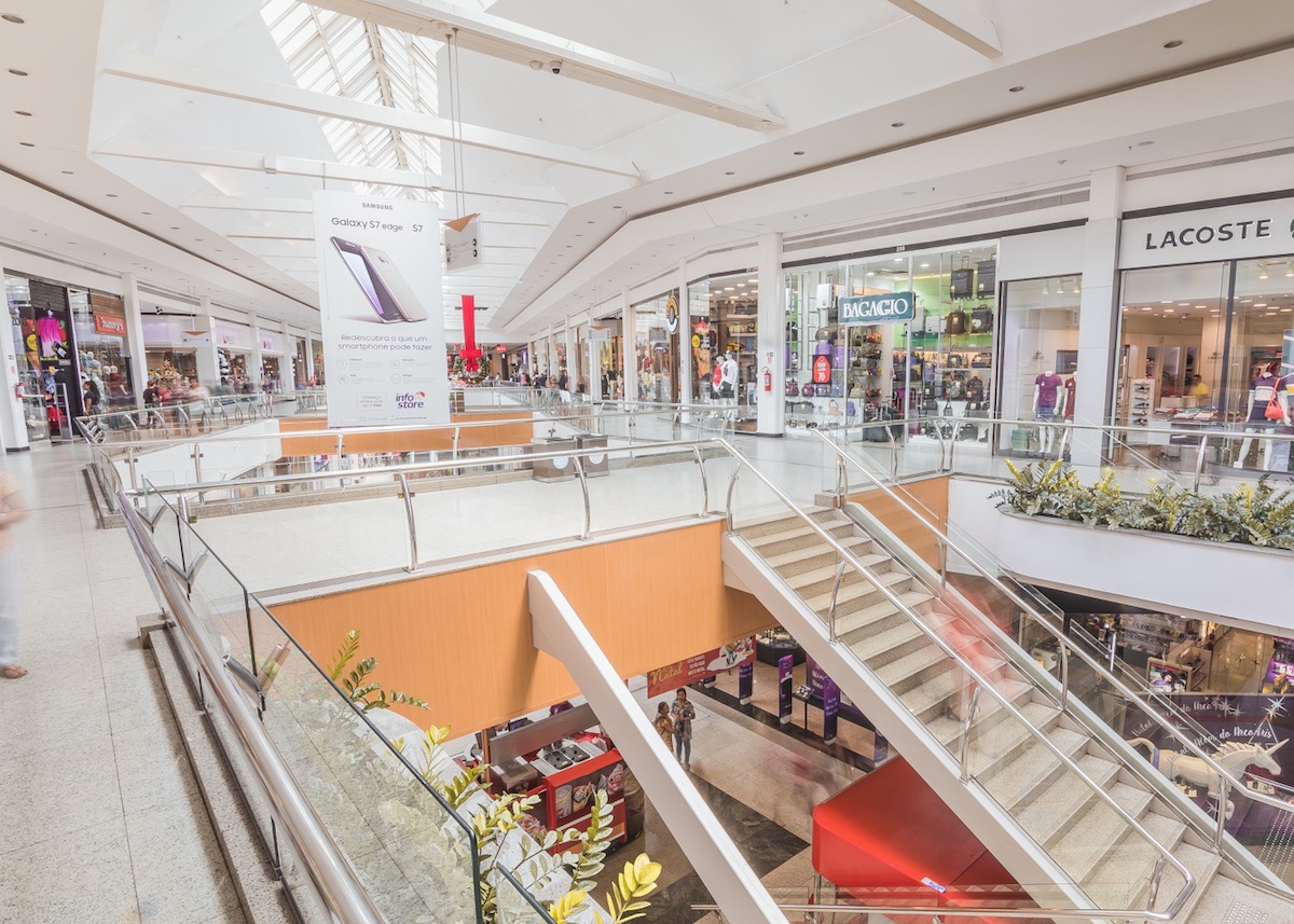 Veja o horário do comércio no feriado do aniversário de Manaus