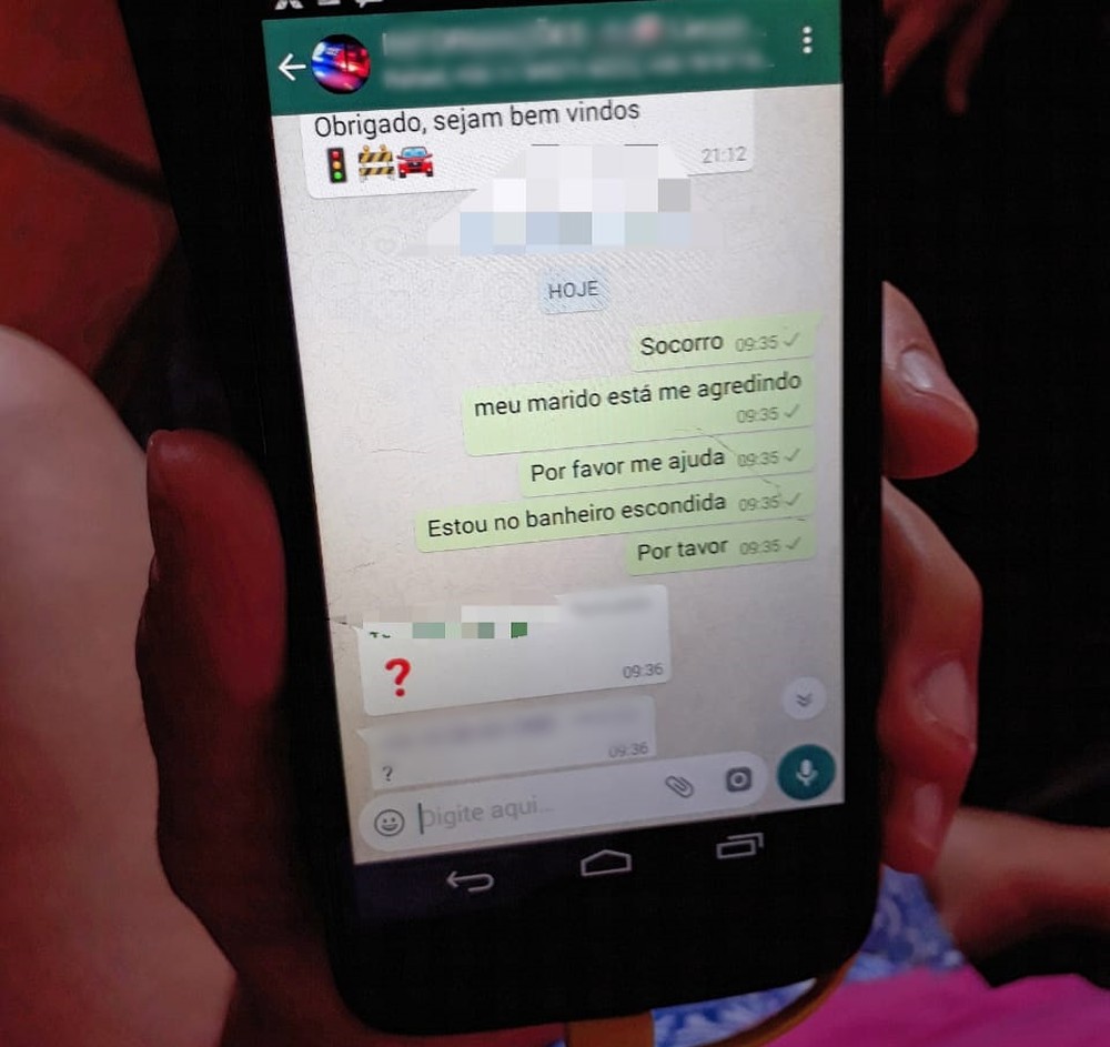 Mulher agredida por marido é salva ao pedir socorro em grupo de WhatsApp