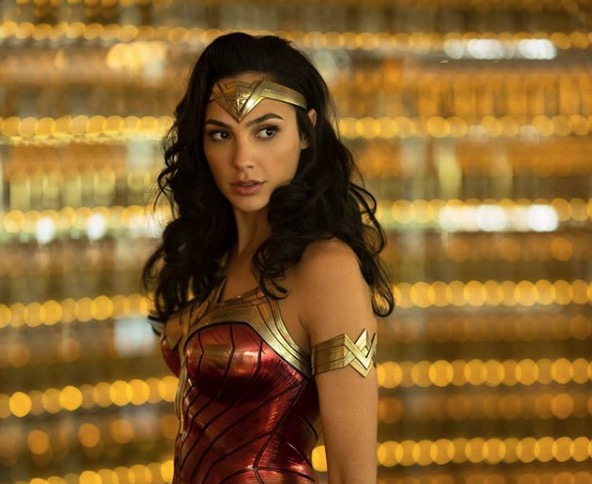 Mulher-Maravilha 2 é adiado