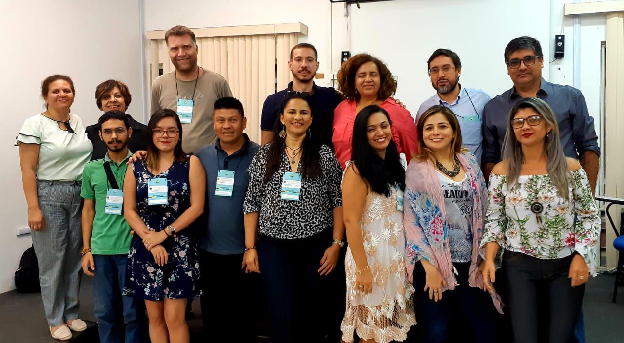 Professores da UEA lançam livro em evento Internacional na UFRR