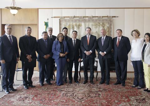 STF vai analisar efeitos da decisão que pode demitir 17 mil servidores no Amazonas