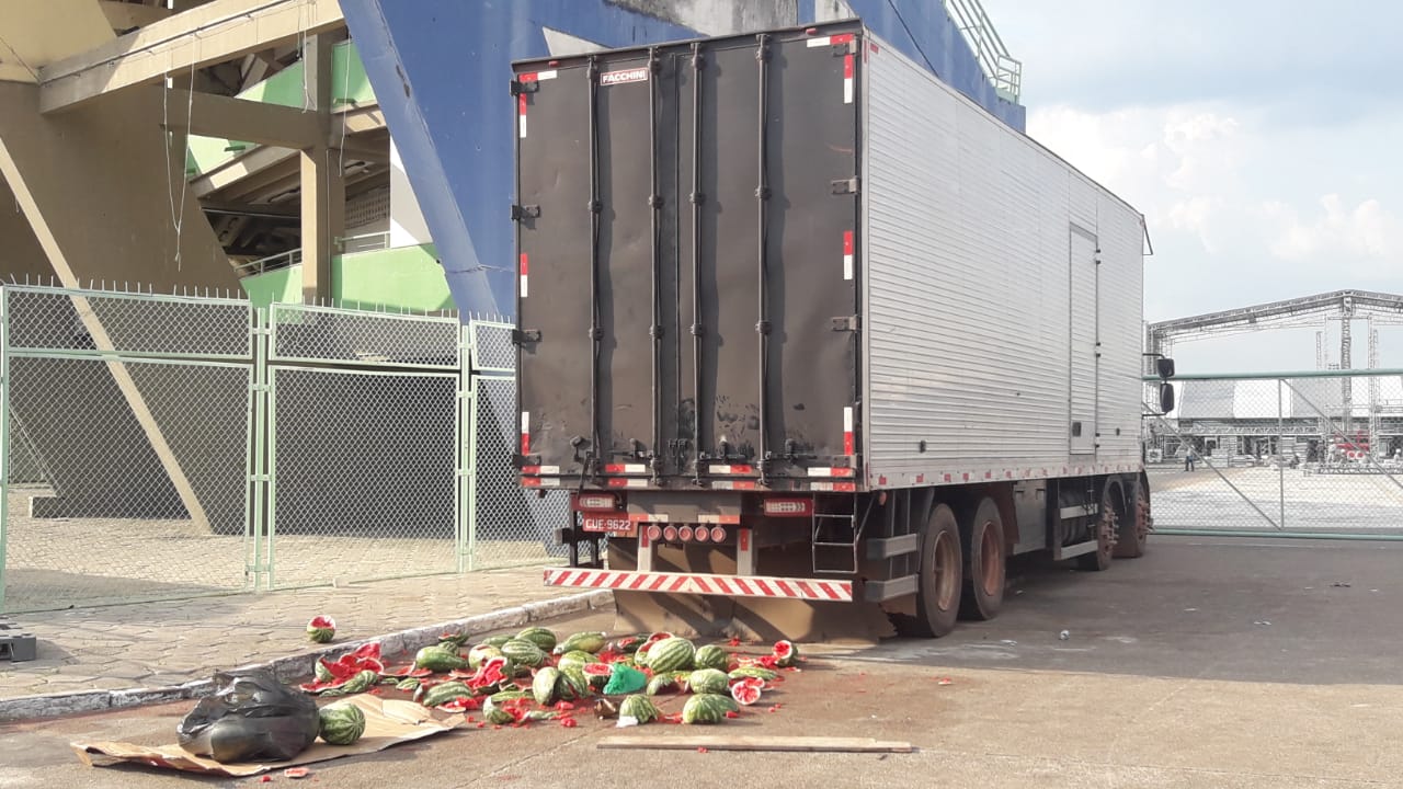 Polícia apreende caminhão com 300 kg de drogas avaliadas em R$3 milhões em porto de Manaus 