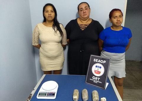 Em Manaus, mulheres são presas com drogas escondidas em partes íntimas