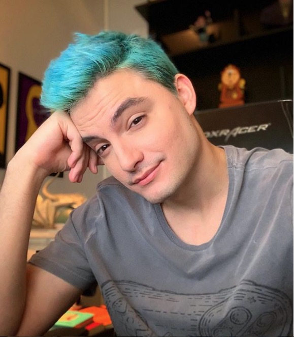 Anti-petista, Felipe Neto declara voto em Fernando Haddad: ‘autoritarismo nunca’