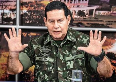 Bolsonaro só me pediu para não falar nenhuma bobagem, diz General Mourão