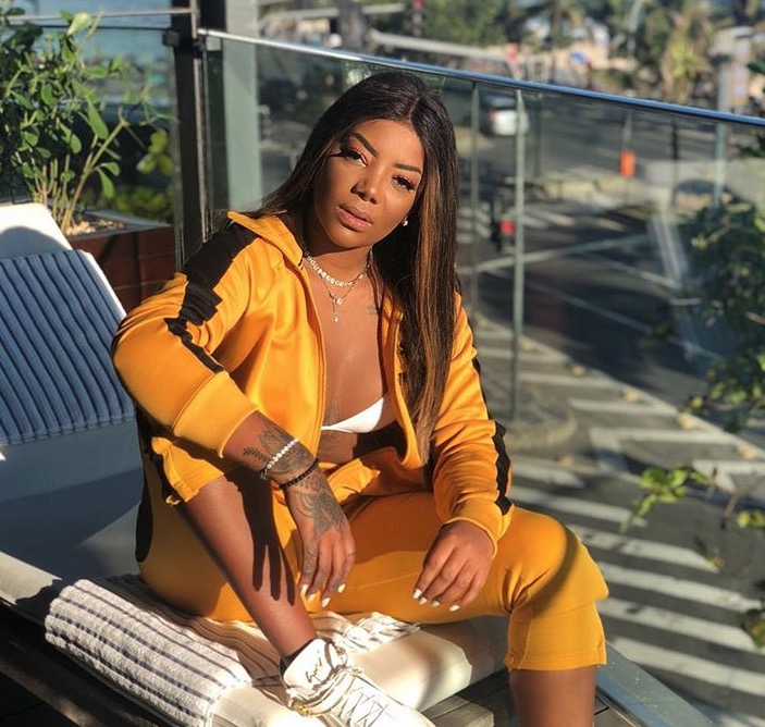 Ludmilla surpreende ao posar com cabelo natural: ‘ansiosa para usá-lo’