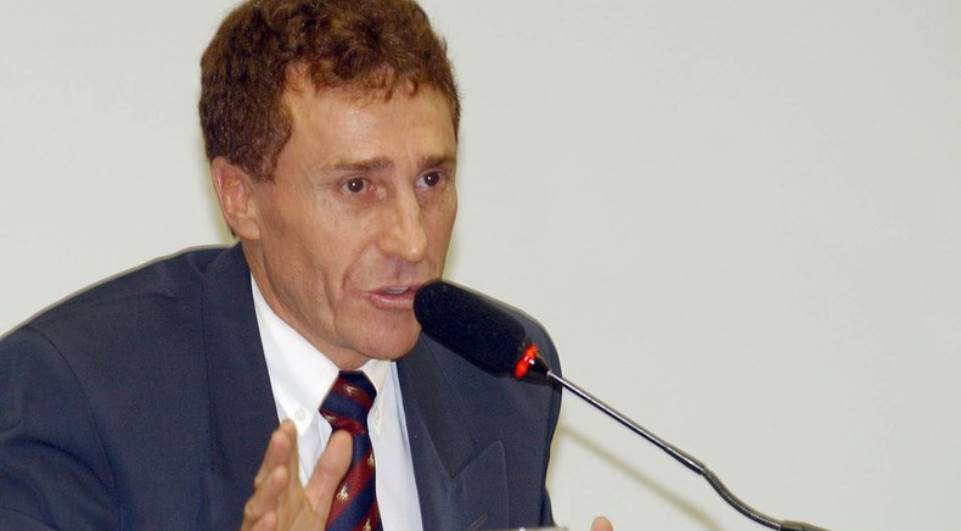 Tenente-coronel da PM é executado com quase 20 tiros dentro de carro 