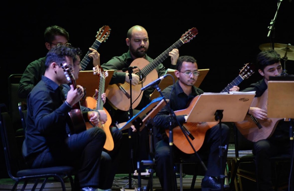 Ovam apresenta a Espanha no Violão Brasileiro no Teatro Amazonas
