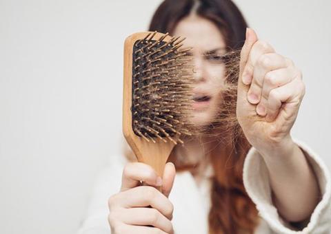 Saiba reconhecer os sintomas da Síndrome do Ovário Policístico