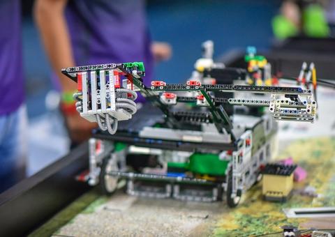 Astronauta Marcos Pontes abre Torneio de Robótica em Manaus