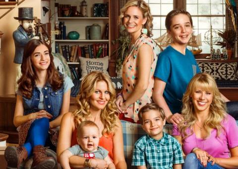 4ª temporada de Três é Demais ganha data de estreia na Netflix