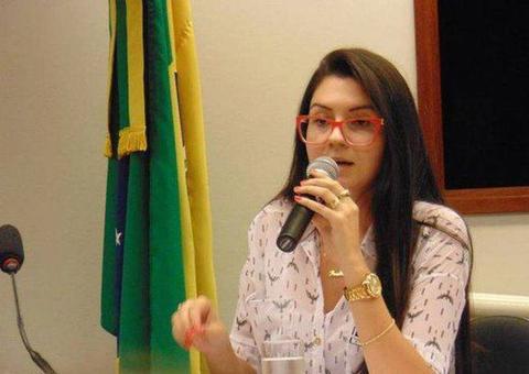 MP aciona deputada do PSL que criou canal para denunciar professores