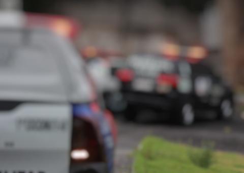 Tenente e soldado da PM são presos acusados de extorquir empresário em Manaus