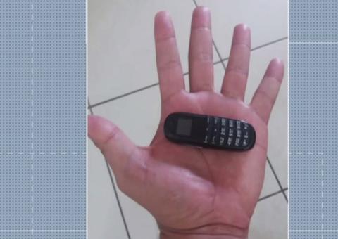 Minicelulares são apreendidos dentro de presídios