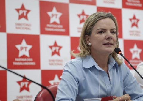 Após Moro aceitar convite, Gleisi ironiza: 'Ajudou a eleger, vai ajudar a governar'