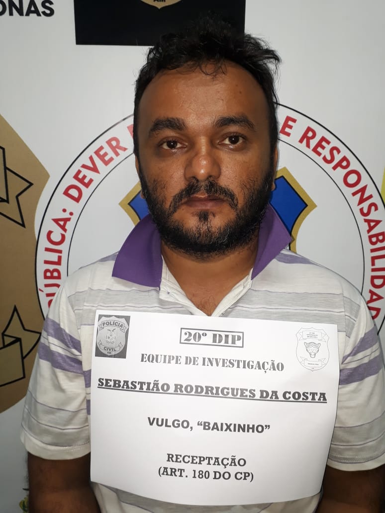 Polícia prende homem com produtos furtados de supermercado em Manaus 