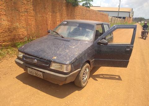 Homem esfaqueia 9 pessoas e é morto pela polícia 