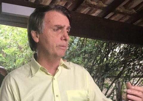 Jornais brasileiros e agências internacionais são barrados em entrevista coletiva de Bolsonaro