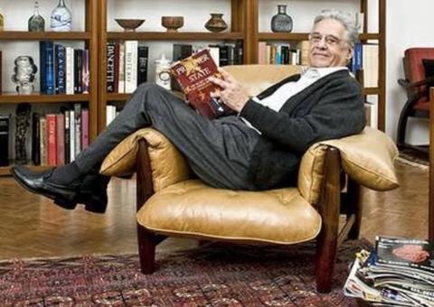 FH responde a provocação de Bolsonaro no Twitter: 'Cruz, credo!'